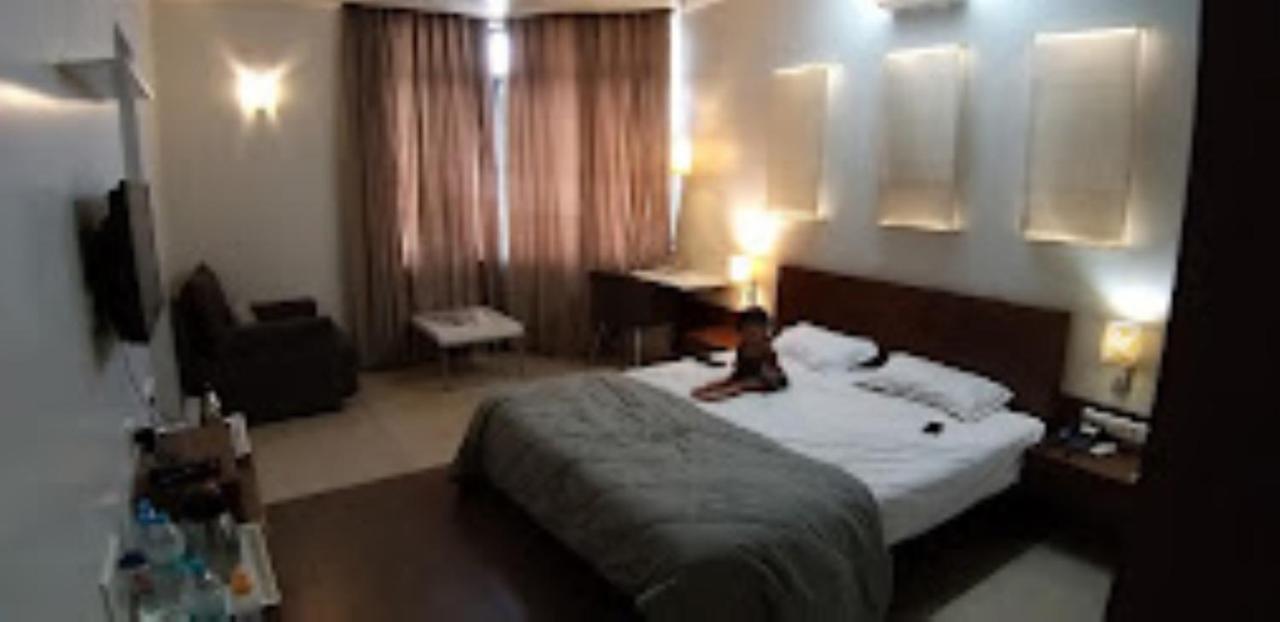 Hotel Maratha Residency,Ratnāgiri Dış mekan fotoğraf